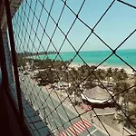 Apartamento Beira-Mar Completo Na Orla Da Pajucara