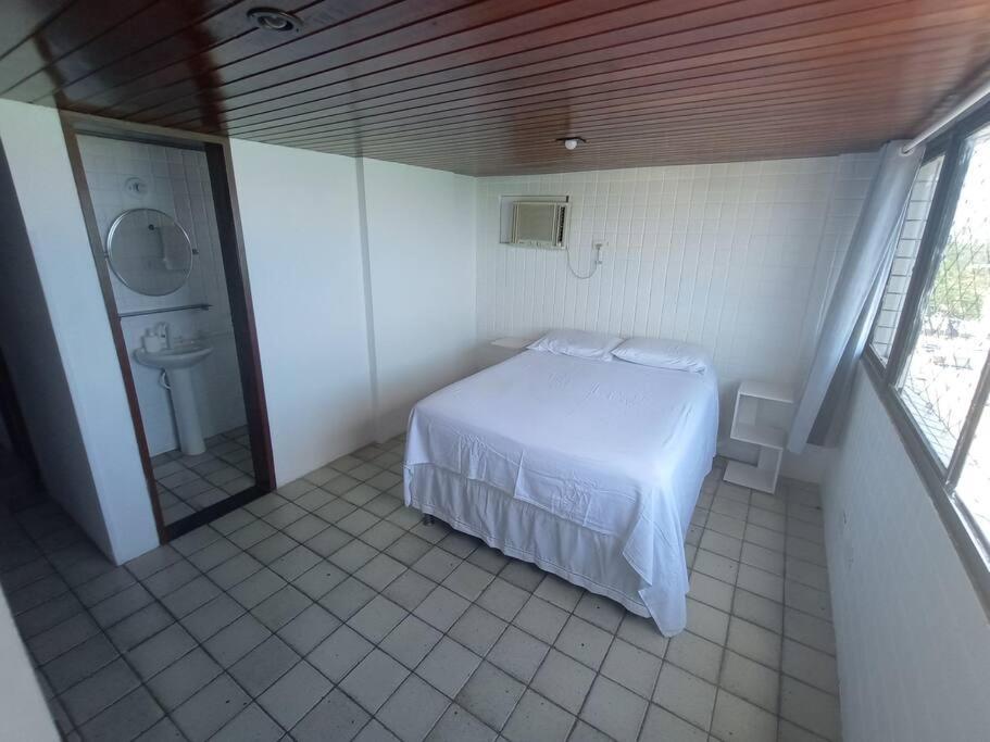 Apartamento Beira-mar Completo Na Orla Da Pajucara Apartamento